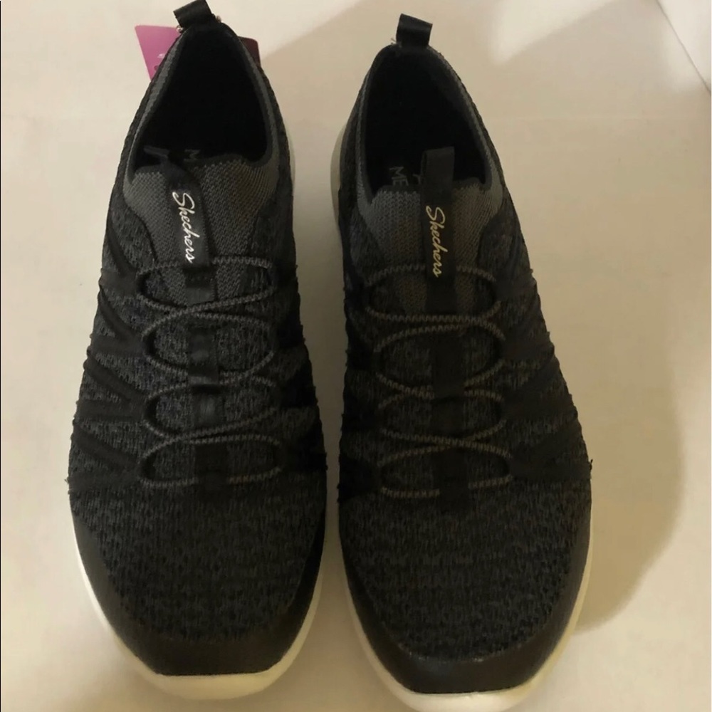 Skecher shoes